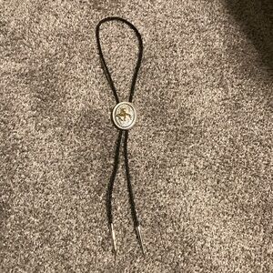 Montana Silversmiths Black and Silver Bolo Tie